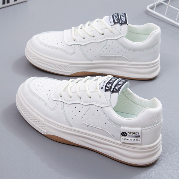 Nauji laisvalaikio moteriški sportbačiai