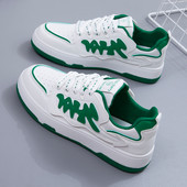 Γυναικεία στρογγυλεμένα sneakers από οικολογικό δέρμα