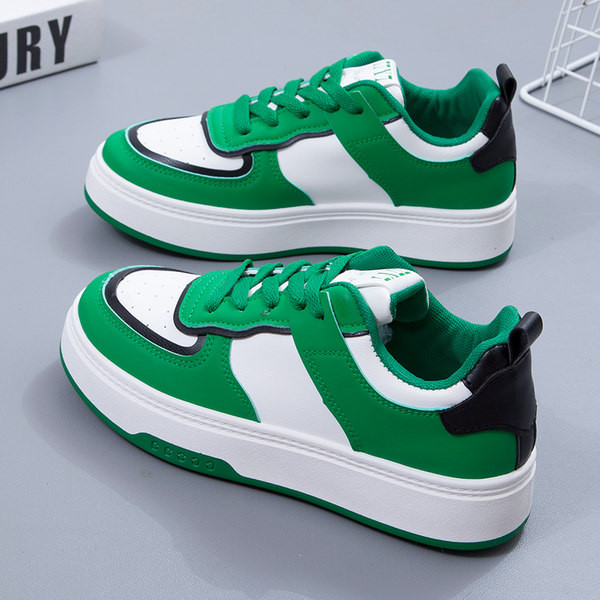 Alkalmi, lapos talpú tornacipő nőknek többféle színben