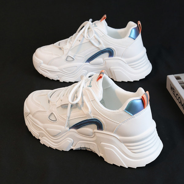 Nauji trijų spalvų moteriški sportbačiai