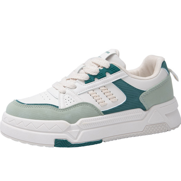 Moteriški sportiniai sportbačiai - su raišteliais ir aukštu padu