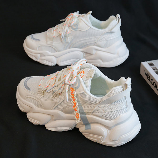 Naujo modelio vasariniai moteriški sportbačiai su 5cm aukščio padu ir spalvingais raišteliais