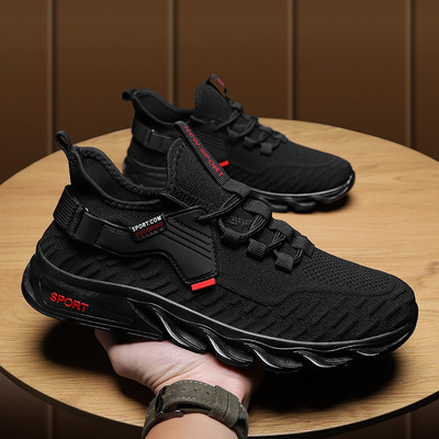 Ανδρικά αθλητικά παπούτσια που αναπνέουν με κορδόνια με τραχιά σόλα