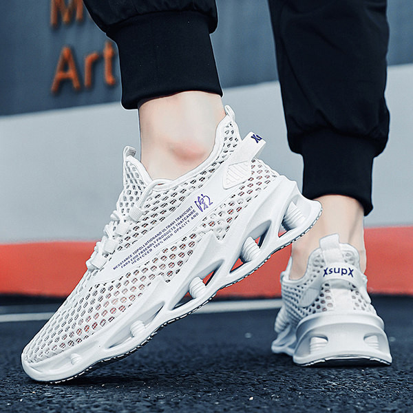 Vyriški sportbačiai – su tinkleliu