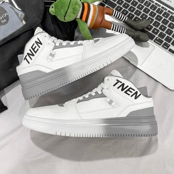 Σύγχρονα ανδρικά sneakers σε τρία χρώματα