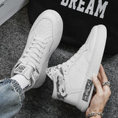 Uued valged meeste tossud