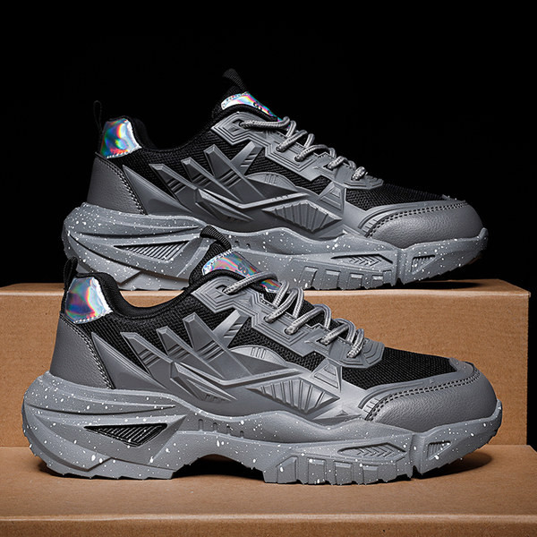 Šviečiantys vyriški sportbačiai su taškeliais ir dekoratyviniais elementais