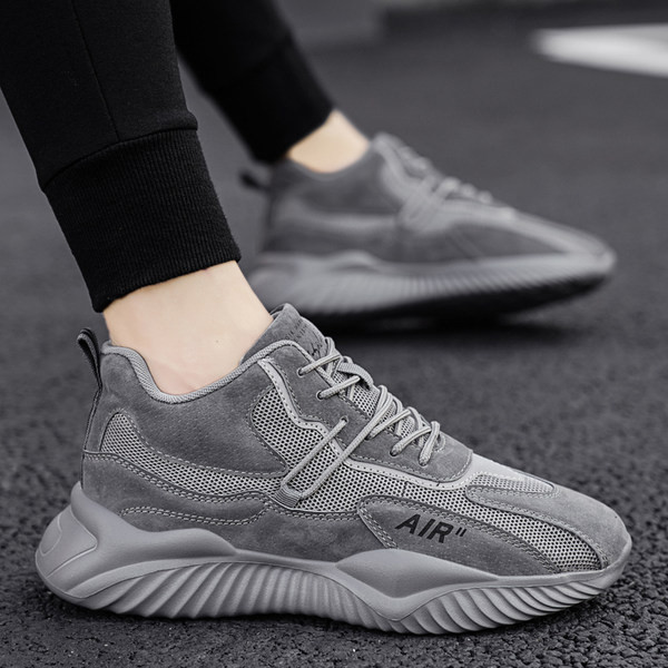 Įvairių spalvų vyriški laisvalaikio sportbačiai