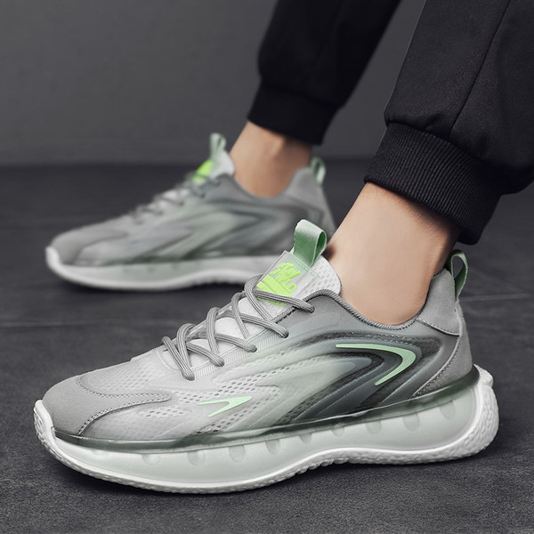 Trijų spalvų vyriški kvėpuojantys sportbačiai su raišteliais