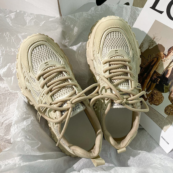 Nauji trijų spalvų moteriški sportbačiai