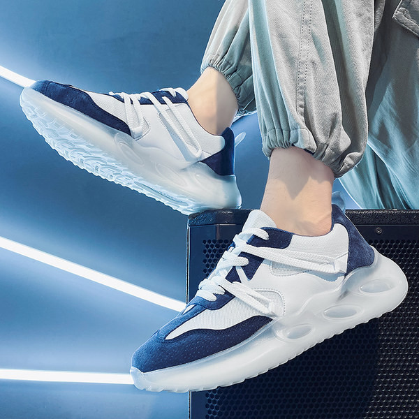 Nauji vyriški sportbačiai - vasariškai pralaidūs orui