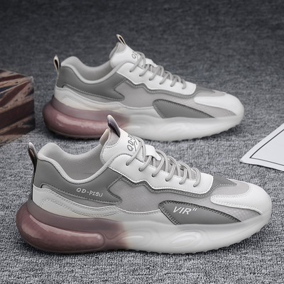 Nauji vyriški sportbačiai - su raišteliais