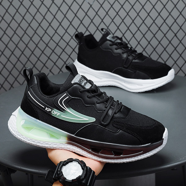 Nauji vyriški sportbačiai - minkštu padu