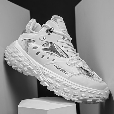 Uued kolmes värvitoonis meeste tossud