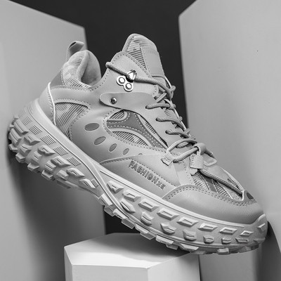 Uued kolmes värvitoonis meeste tossud