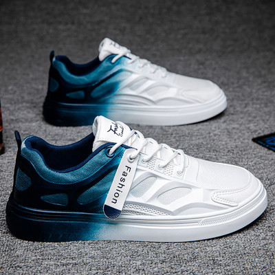 Vyriški sportbačiai grubiu padu ir užrašu