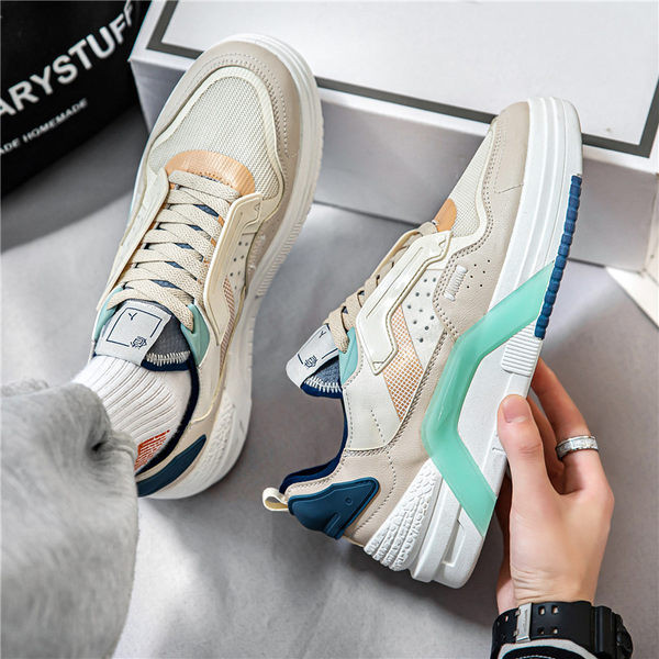 Vyriški sportbačiai – žemi su tinkleliu