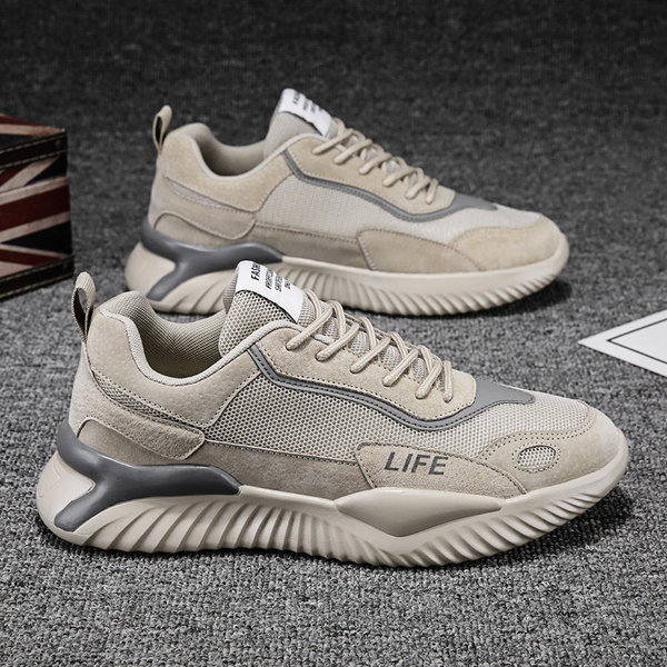 Vyriški sportbačiai su raišteliais ir dekoratyviniais elementais