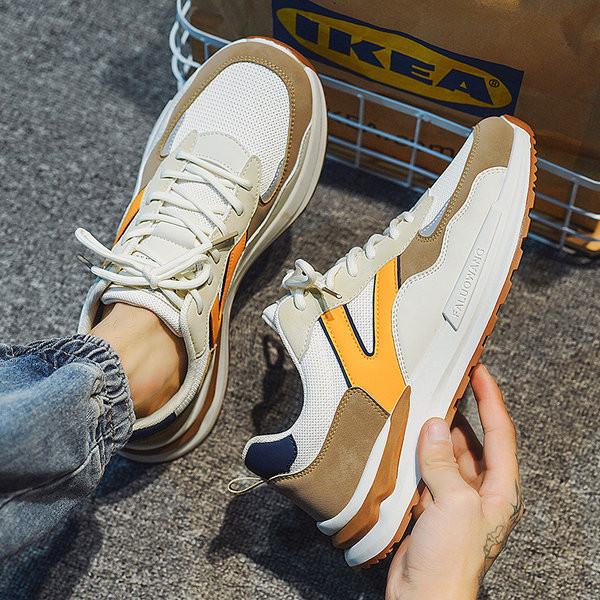 Vyriški sportbačiai su raišteliais ir tinkleliu