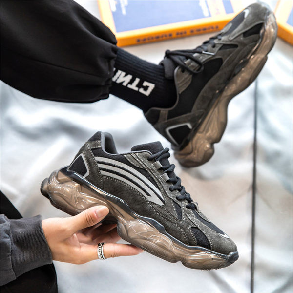 Női velúr tornacipő durva talppal