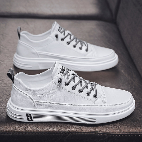 Ανδρικά sneakers με καθαρό σχέδιο και κορδόνια