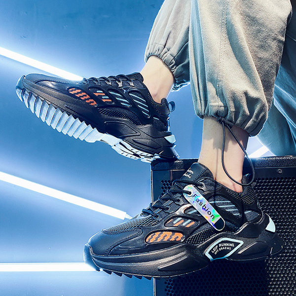 Vyriški sportbačiai suapvalinti, pagaminti iš eko odos