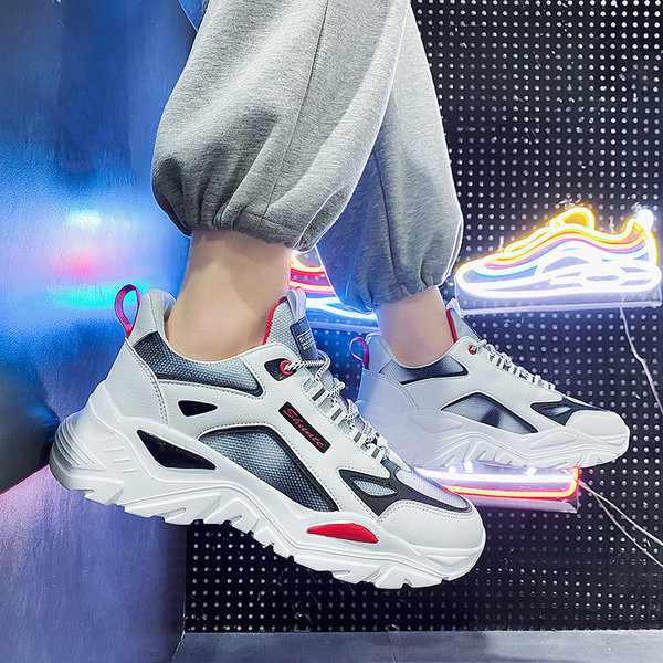 Nauji vyriški sportbačiai - su tinkleliu