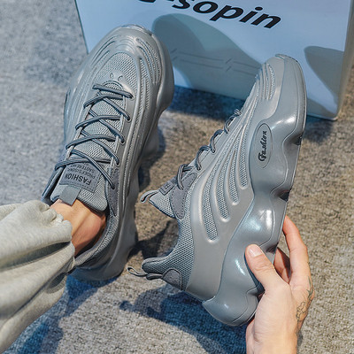 Vyriški sportbačiai – minkštu padu