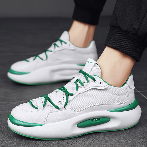 Nauji vyriški sportbačiai - su tinkleliu ir raišteliais