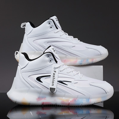 Vyriški sportbačiai su dekoratyviniais spalvotais elementais