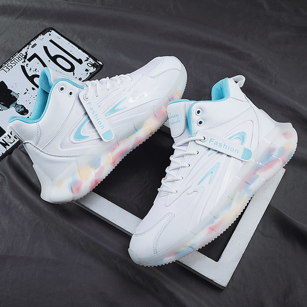 Vyriški sportbačiai su dekoratyviniais spalvotais elementais