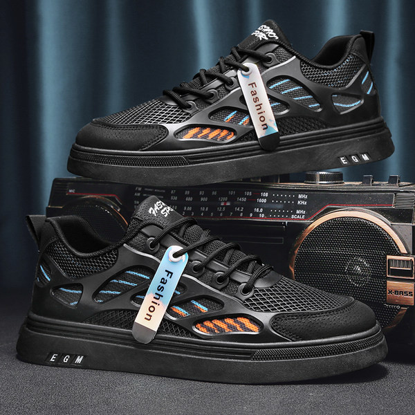 Kvėpuojantis sportinių kedų modelis su raišteliais