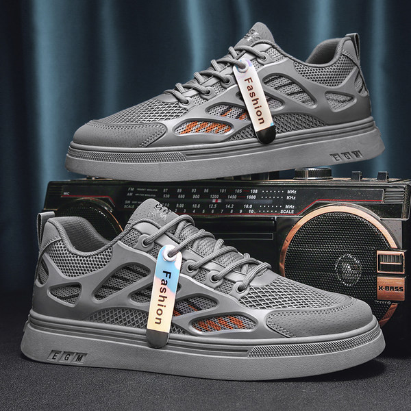 Kvėpuojantis sportinių kedų modelis su raišteliais