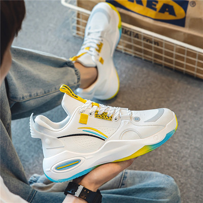 Vyriški sportiniai sportbačiai – minkštu padu