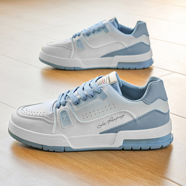 Erinevates värvides uued meeste tossud