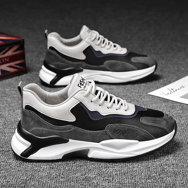 Uued vabaaja meeste tossud