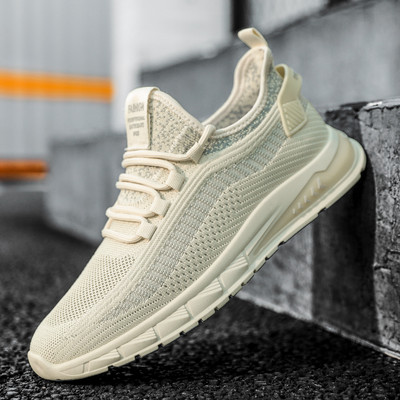 Erinevates värvitoonides uued hingava võrguga meeste tossud