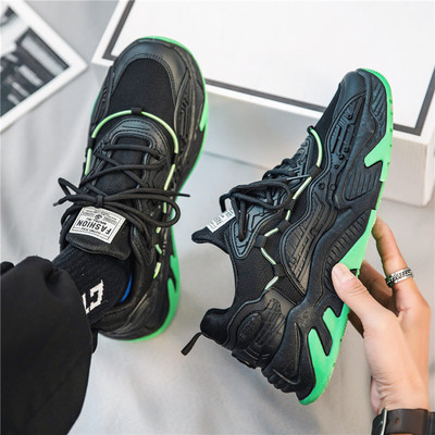 Vyriški sportbačiai – nauji sportiniai su raišteliais