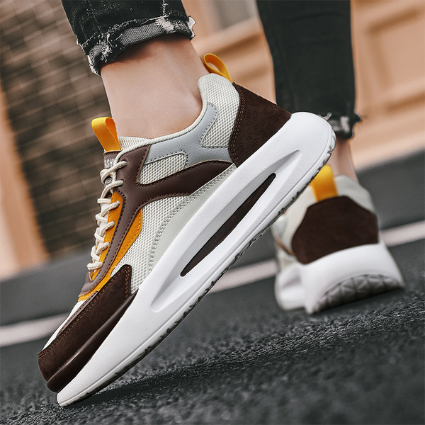 Dekoratiivsete värvidega vabaaja meeste tossud