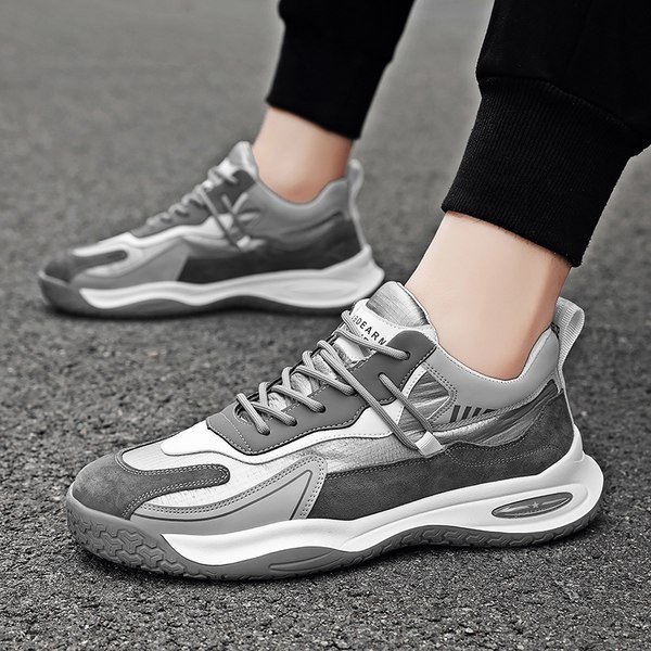 Nauji įvairių spalvų vyriški sportbačiai