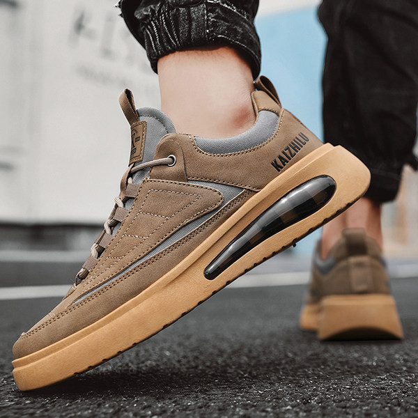 Új férfi tornacipő két színben