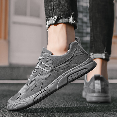 Alkalmi férfi tornacipők különböző típusokban