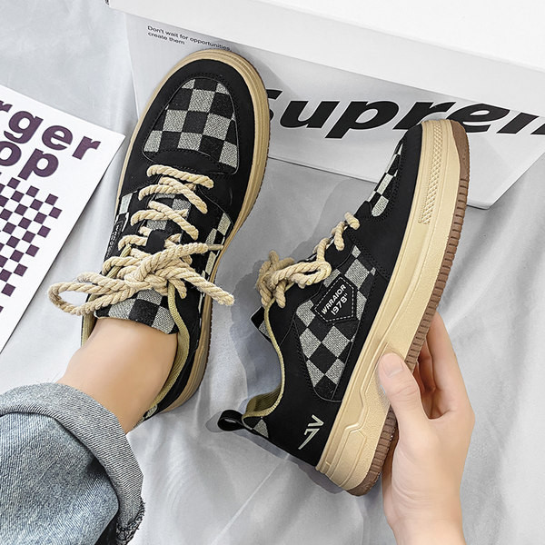 Férfi tornacipő - új, lapos talppal