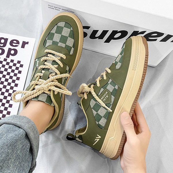 Férfi tornacipő - új, lapos talppal