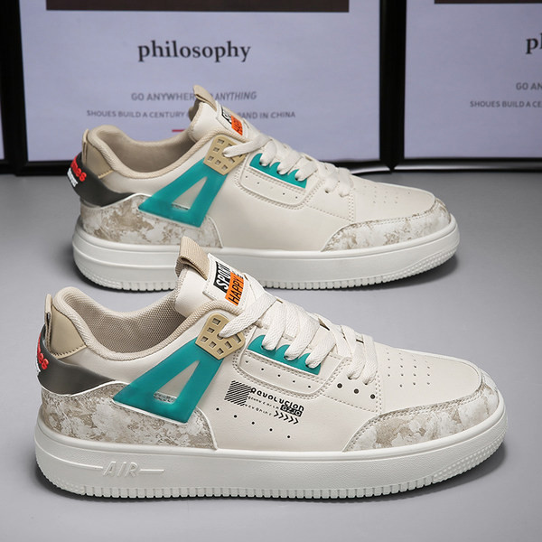 Laisvalaikiai vyriški sportbačiai su dekoratyvinėmis spalvomis