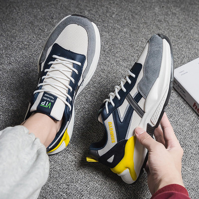 Vyriški sportiniai sportbačiai – nauji su raišteliais