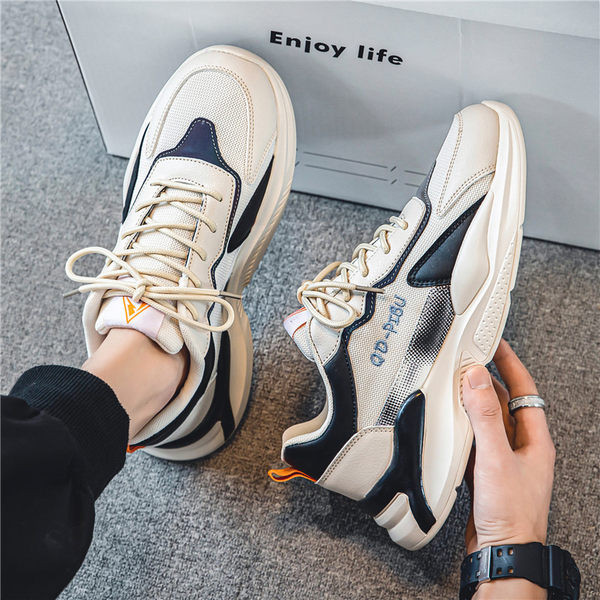 Vyriški sportiniai sportbačiai – nauji su raišteliais