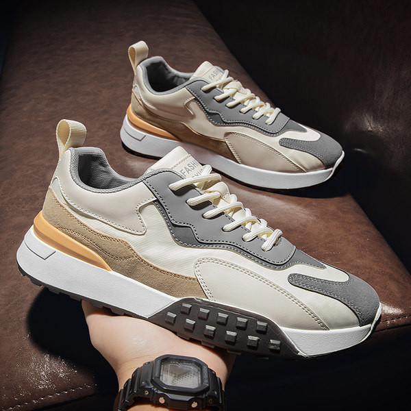 Įvairių spalvų vyriški laisvalaikio sportbačiai