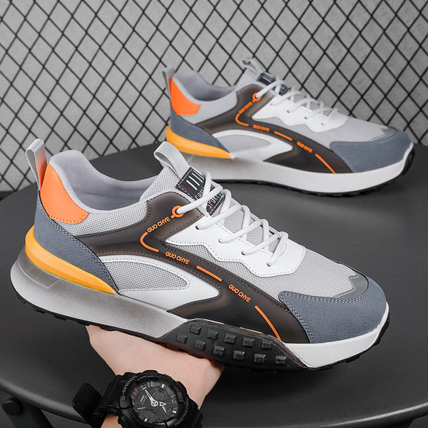 Meeste vabaaja värvilised tossud