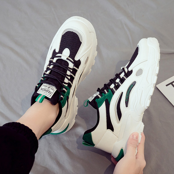 Uued vabaaja meeste tossud